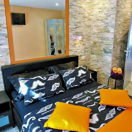 Summer Dream With Heated Pool, Sauna And Jacuzzi * Malinska