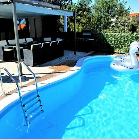 Villa Summer Dream With Heated Pool, Sauna And Jacuzzi *