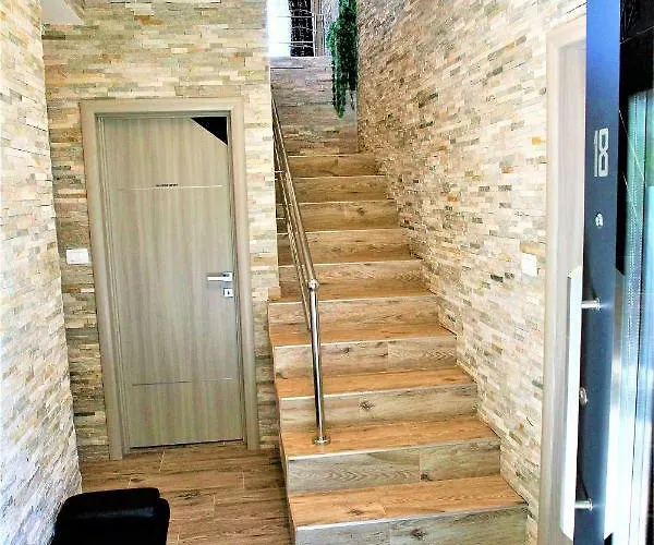 Summer Dream With Heated Pool, Sauna And Jacuzzi * Malinska