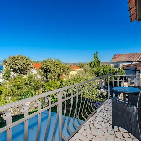 Summer Dream With Heated Pool, Sauna And Jacuzzi Villa