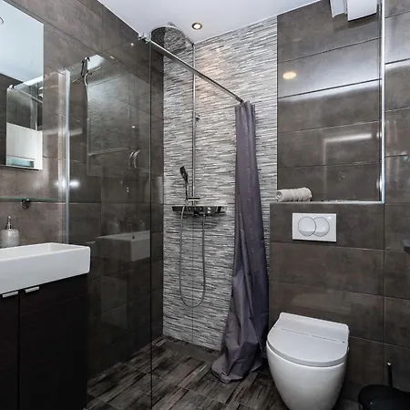 Villa Summer Dream With Heated Pool, Sauna And Jacuzzi
