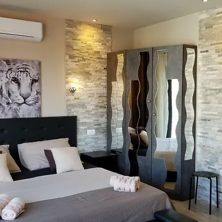 Summer Dream With Heated Pool, Sauna And Jacuzzi Villa Malinska