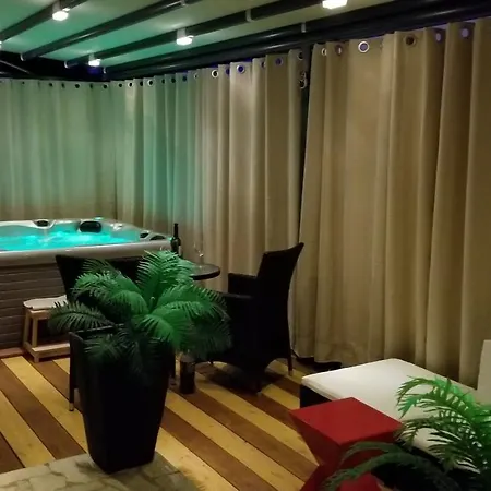 Villa Summer Dream With Heated Pool, Sauna And Jacuzzi