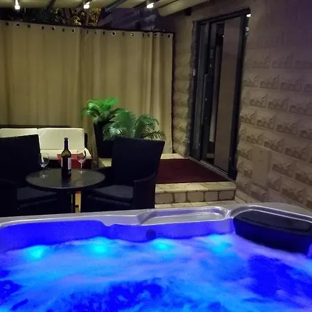 Summer Dream With Heated Pool, Sauna And Jacuzzi Villa *