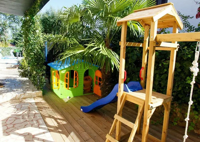 Villa Summer Dream With Heated Pool, Sauna And Jacuzzi *
