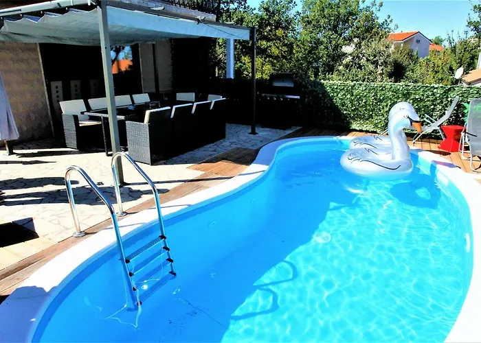 Villa Summer Dream With Heated Pool, Sauna And Jacuzzi *