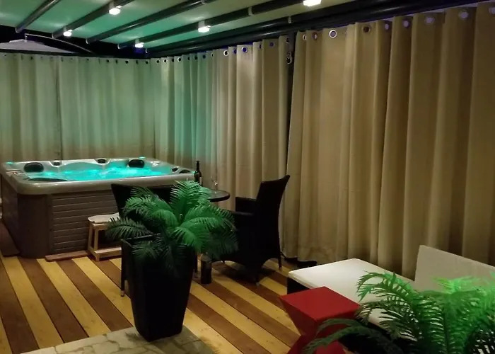 Villa Summer Dream With Heated Pool, Sauna And Jacuzzi