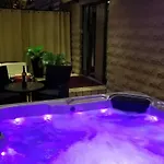 Summer Dream With Heated Pool, Sauna And Jacuzzi Vila *