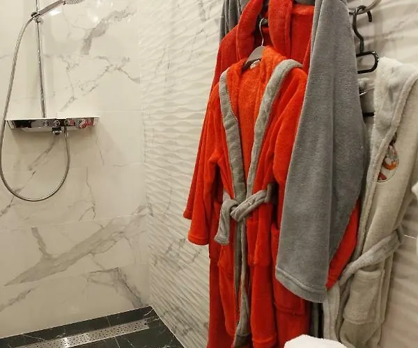 Summer Dream With Heated Pool, Sauna And Jacuzzi * مالينسكا