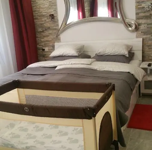 Summer Dream With Heated Pool, Sauna And Jacuzzi مالينسكا