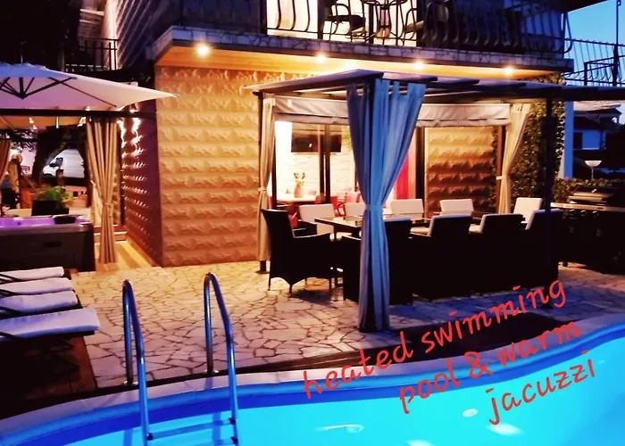 Summer Dream With Heated Pool, Sauna And Jacuzzi مالينسكا